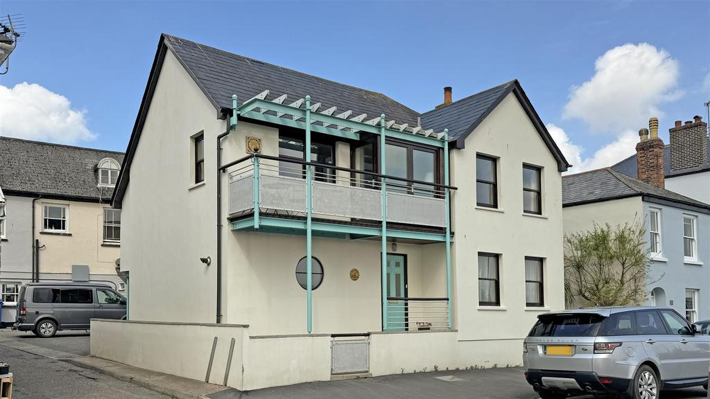 Front 1 (5).jpg