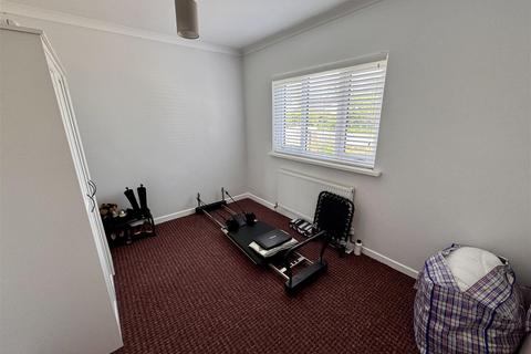 17 Aberlash Road, Ammanford, SA18 3NE