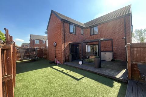 8 Fleetwith Close, Middleton, Manchester, M24 5TB