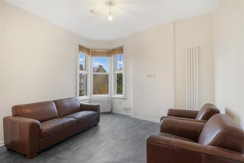 3 bedroom maisonette to rent, Milman Road, Queens Park, London