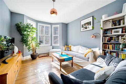 5 bedroom end of terrace house for sale, Crown Road, LONDON, N10