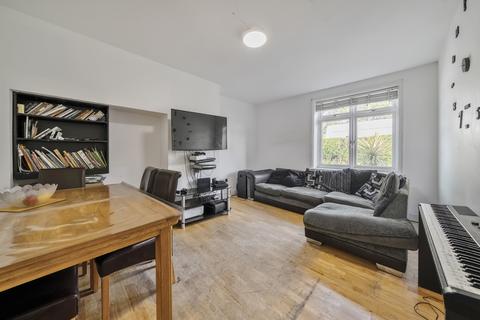 45 Elfrida Crescent, London, SE6 3EW