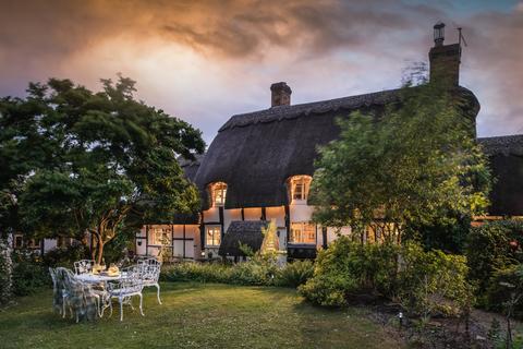 8 bedroom detached house for sale, Birlingham, Pershore, Worcestershire
