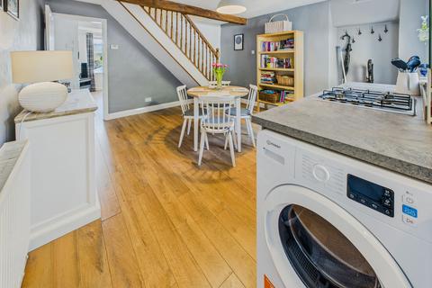 174 Buxton Road, Furness Vale, High Peak, SK23 7PH