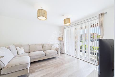 79 Windstar Drive, South Ockendon, RM15 5GW