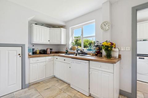 4 Old School Close, Tredrizzick, Wadebridge, PL27 6PH