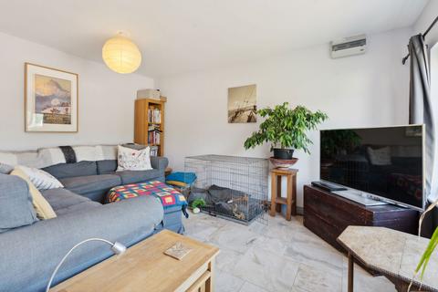 4 Old School Close, Tredrizzick, Wadebridge, PL27 6PH
