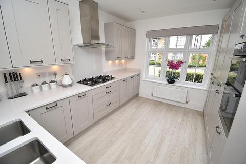 5 bedroom detached house for sale, Homefield Drive, Braintree