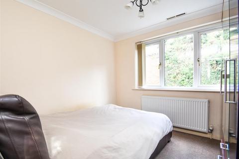 39 Alpine Way, Wolverhampton, WV3 9ED