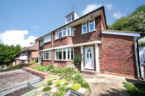 3 bedroom semi-detached house for sale, Knoll Rise, Luton, Bedfordshire, LU2
