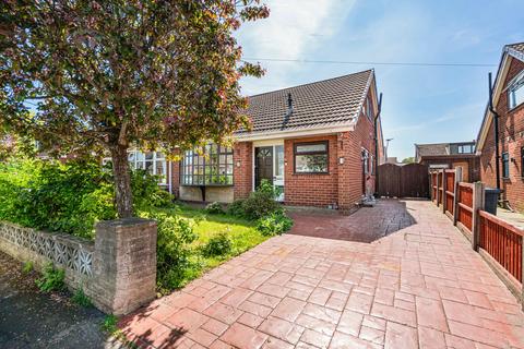 4 bedroom semi-detached house for sale, Kenilworth Road, Warrington WA3