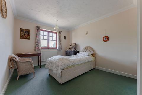 18 Back Lane, Hethersett, Norwich, NR9 3JJ