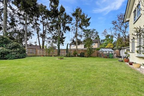 2 Tey Road, Earls Colne, Colchester, CO6 2LG