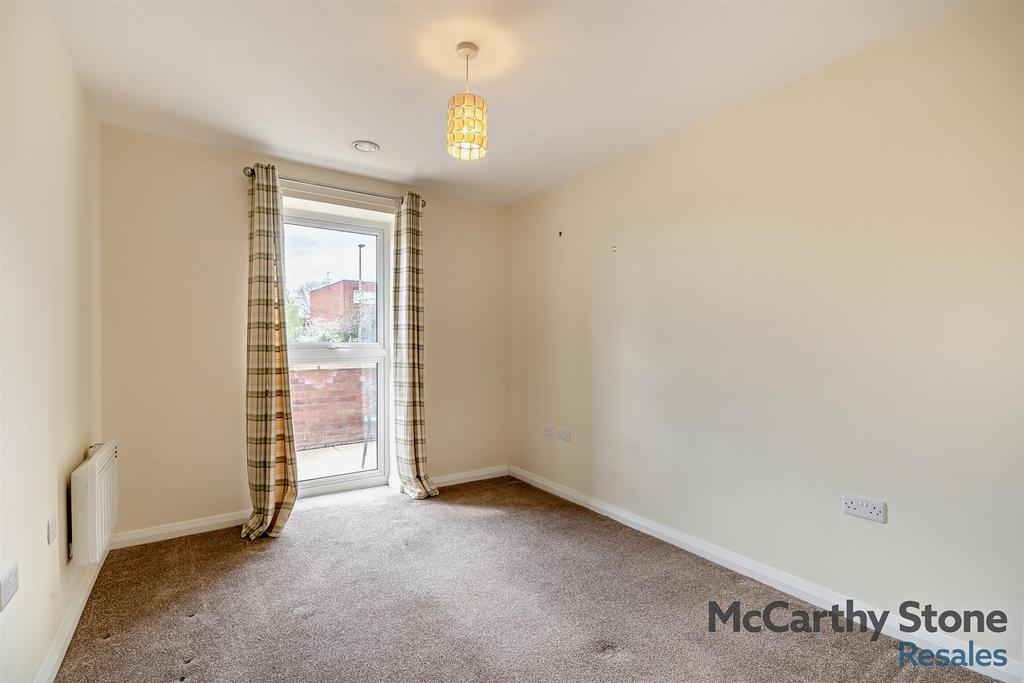 8644447-interior04-800.jpg