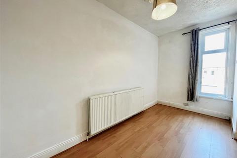 3 bedroom maisonette to rent, Nora Street, South Shields