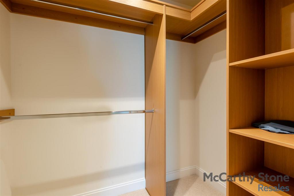 8645560-interior18.jpg