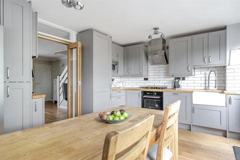 3 bedroom semi-detached house for sale, Bayleys Drive, Bristol