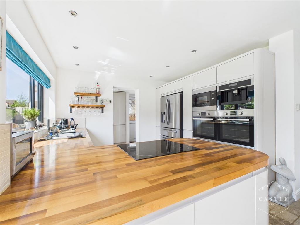 Breakfast kitchen