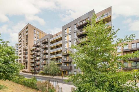 Guthridge Close, London E14