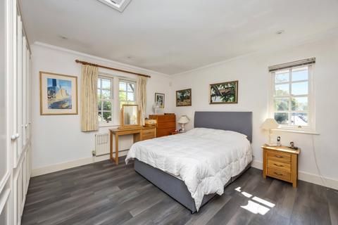 undefined, Chartfield Place, Weybridge, Surrey, KT13