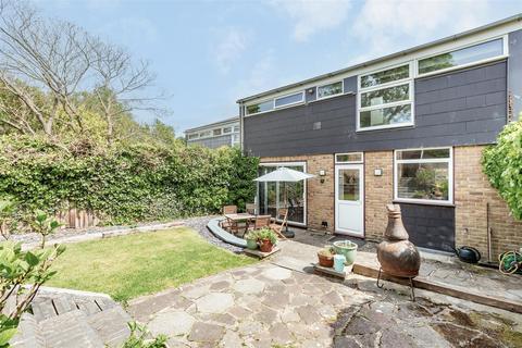 3 Over Minnis, New Ash Green, Longfield, DA3 8JA
