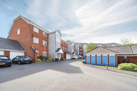2 bedroom flat for sale, Horseshoe Bridge, St Denys, Southampton, Hampshire, SO17