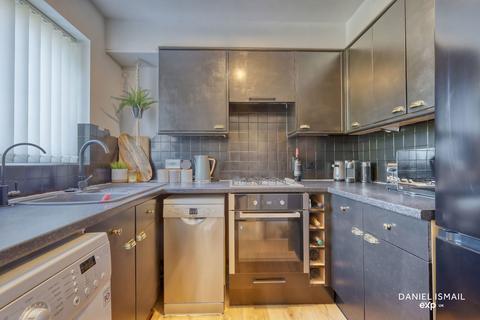 8 Cambridge Close, Langdon Hills, Basildon, SS16 6UW