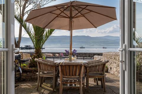 undefined, Bulkeley Terrace, Beaumaris