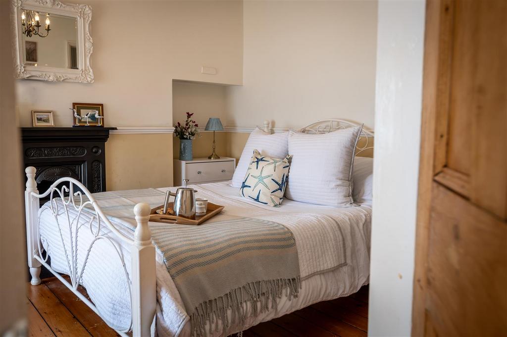 Interior - 2 Bulkeley Terrace, Beaumaris-41.jpg