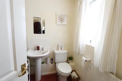 9 Gresham Way, Shefford, SG17 5EB