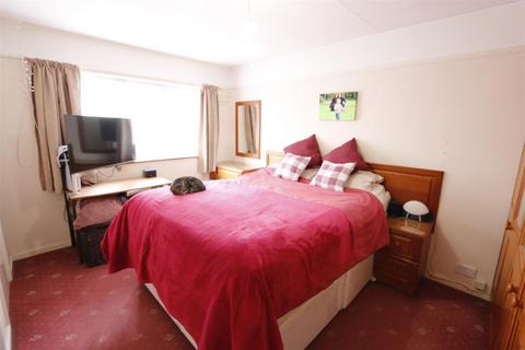 9 Gresham Way, Shefford, SG17 5EB