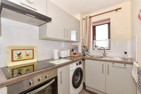 1 bedroom flat for sale, St. John's Hill, Ryde, Isle of Wight