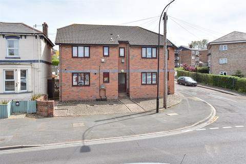 1 bedroom flat for sale, Sussex House, Ryde PO33