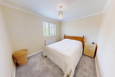 56 Beaumont Drive, Northampton, NN3 8PS
