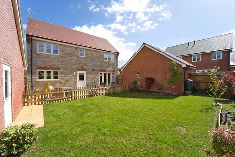 131 Muntjac Road, Langford, Bristol, BS40 5AG