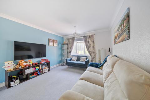 23 Redcar Close, Northolt, UB5 4EJ