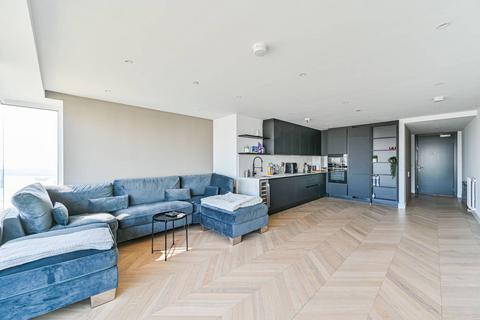 3 bedroom flat for sale, Hennessy Apartments, Woolwich Riverside, London, SE18