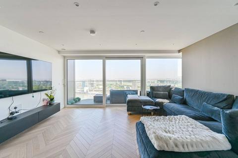 3 bedroom flat for sale, Hennessy Apartments, Woolwich Riverside, London, SE18