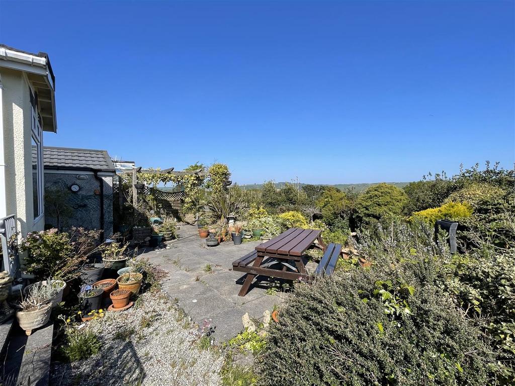 Garden .jpg