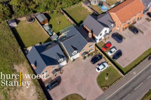 undefined, Harwich Road, Wix, Manningtree