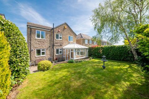 4 bedroom detached house for sale, Helted Way, Almondbury, HD5