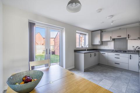 14 Aurelius Close, Keynsham, Bristol, BS31 2GB