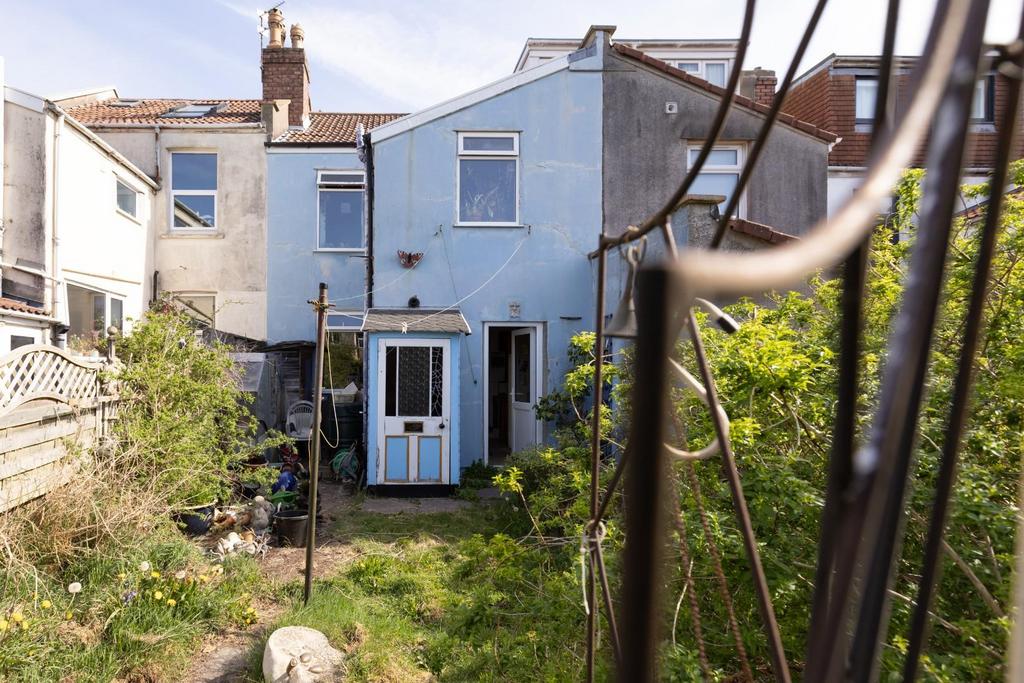 40 Ash Road, BS7-13.jpg