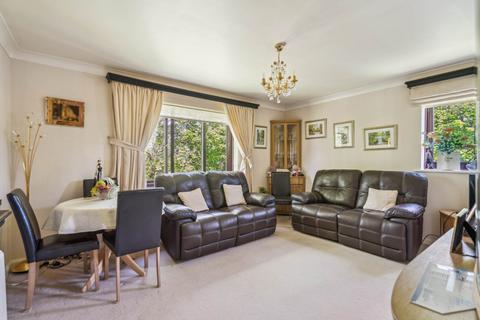 1 bedroom retirement property for sale, Meadowcroft, High Street,  Bushey