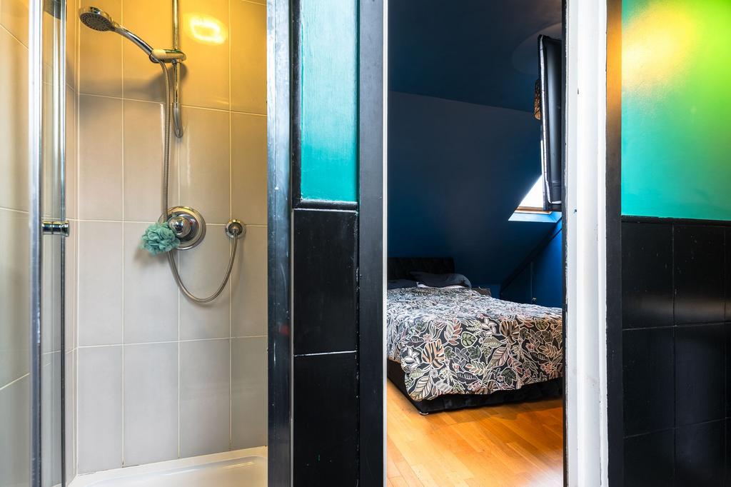 En- Suite