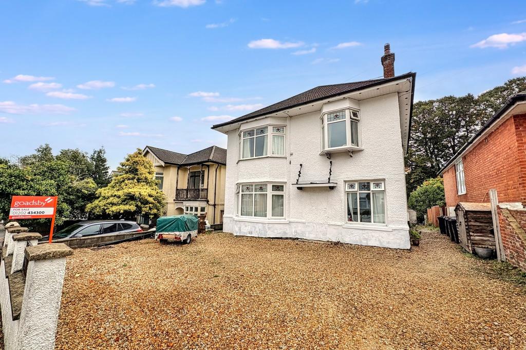 Apartment in Bournemouth