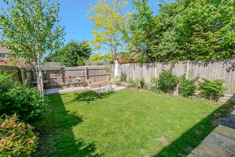 61 Bonners Mead, Benson, Wallingford, OX10 6EU