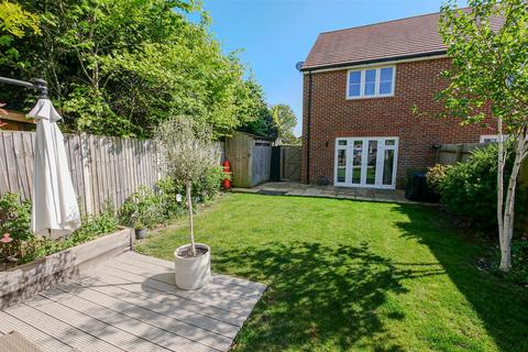 61 Bonners Mead, Benson, Wallingford, OX10 6EU