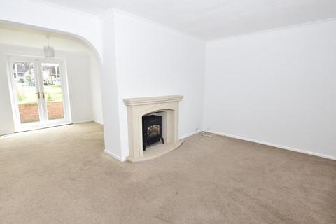 3 bedroom semi-detached house for sale, Hawthorne Avenue, Mastin Moor, Chesterfield, S43 3AT