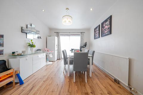 3 bedroom terraced house for sale, Victoria Road, Ruislip Manor, Middlesex